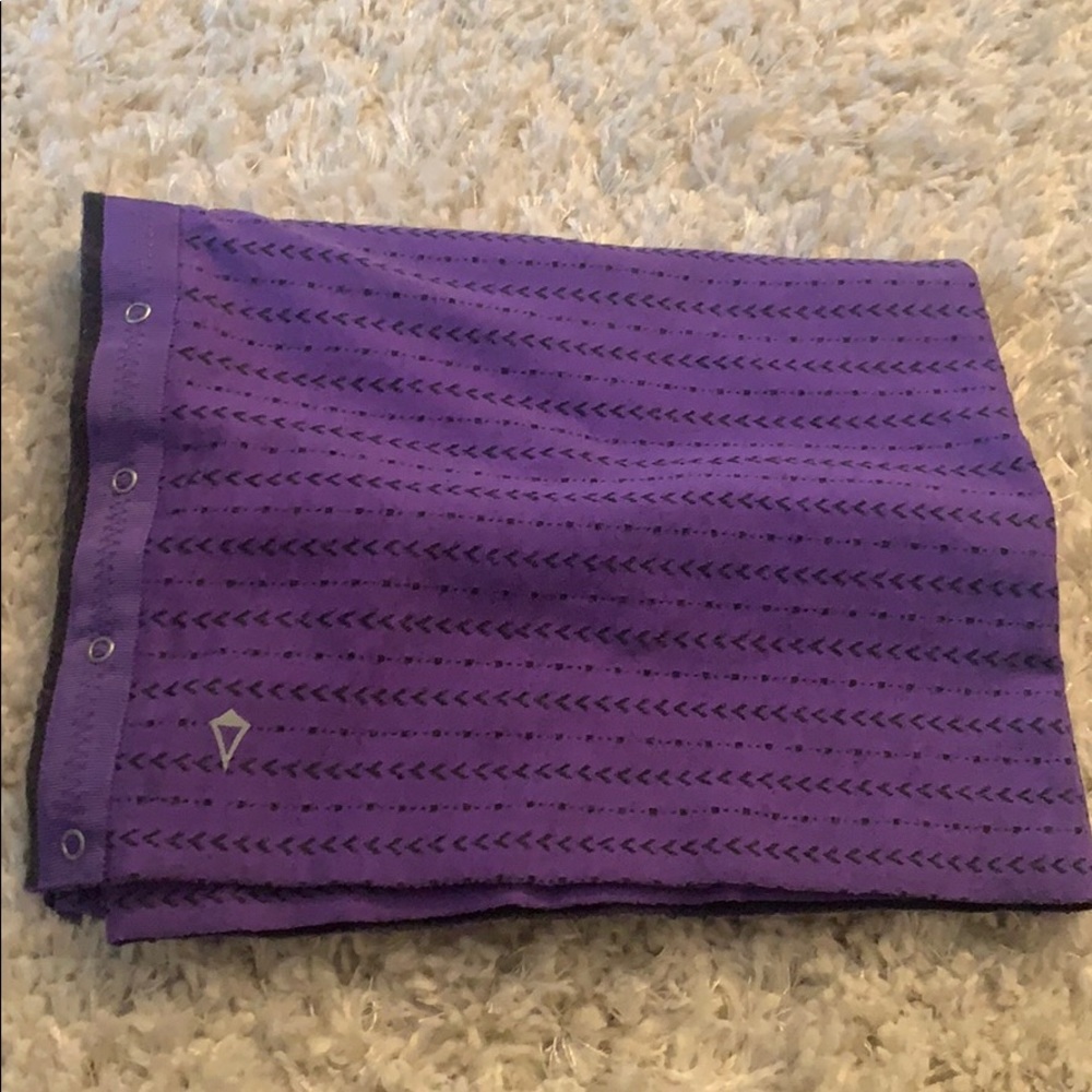 Ivivva Scarf